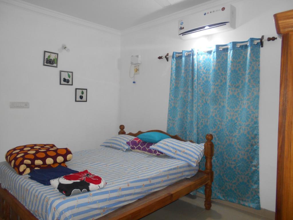 Esha Apartment Calangute Habitación foto